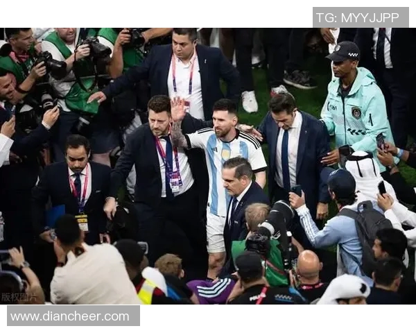 五大足球巨星富二代背后的财富传承与人生起点解析 五大足球巨星富二代背后的财富传承与人生起点解析